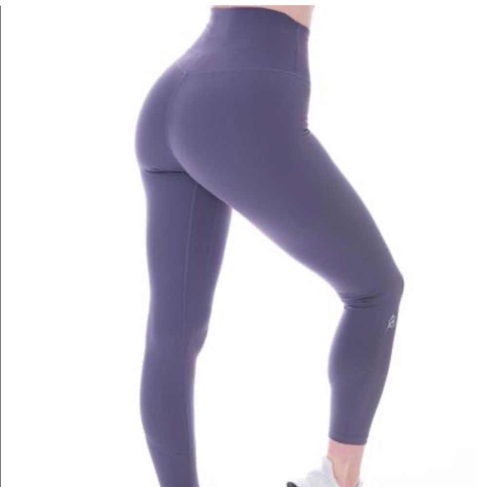 P’tula Workout leggings M